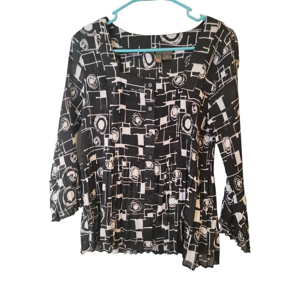 Serenade Size Medium Womens Top Black White Geometric Crinkle Pleated Blouse